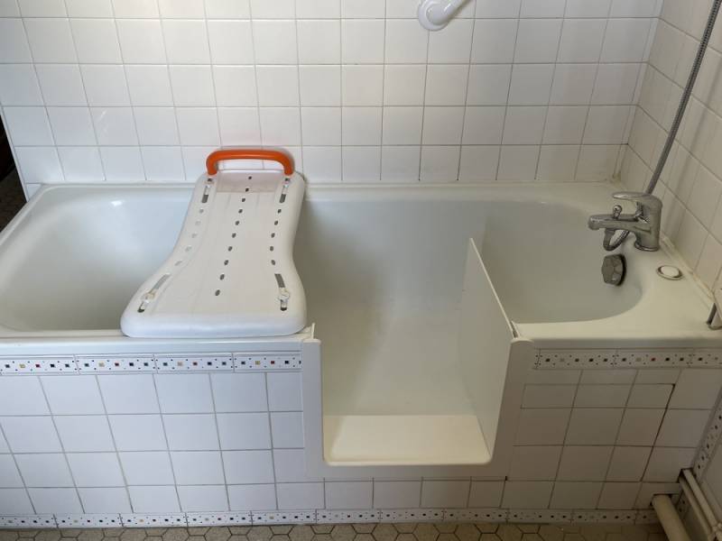 Aménagement Salle de bain pour séniors La Rochelle
