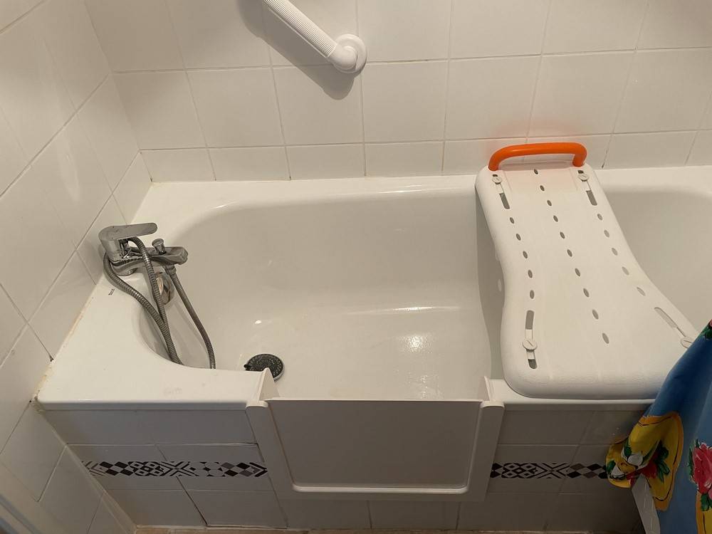 baignoire à porte pour séniors à Telence