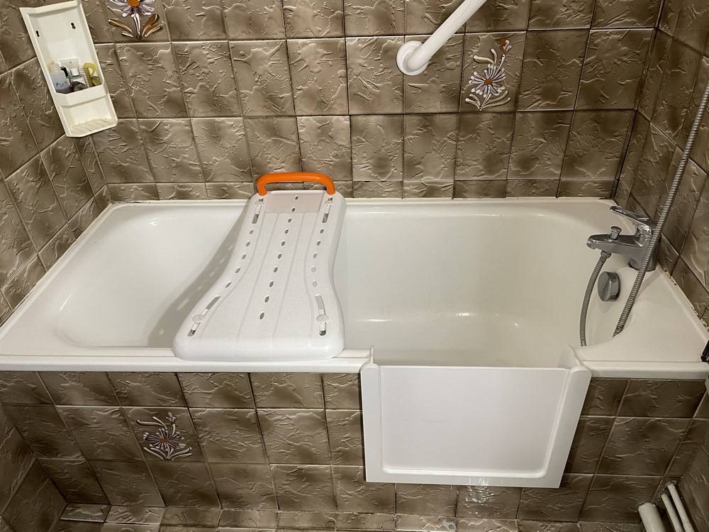 Baignoire spécialisée pour séniors à Saint Aubin