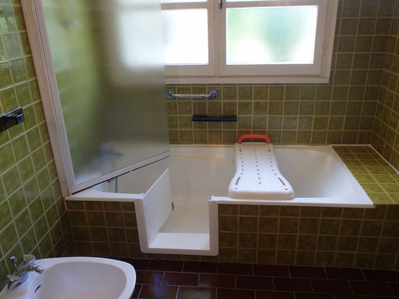 baignoire à porte seniors La Rochelle 