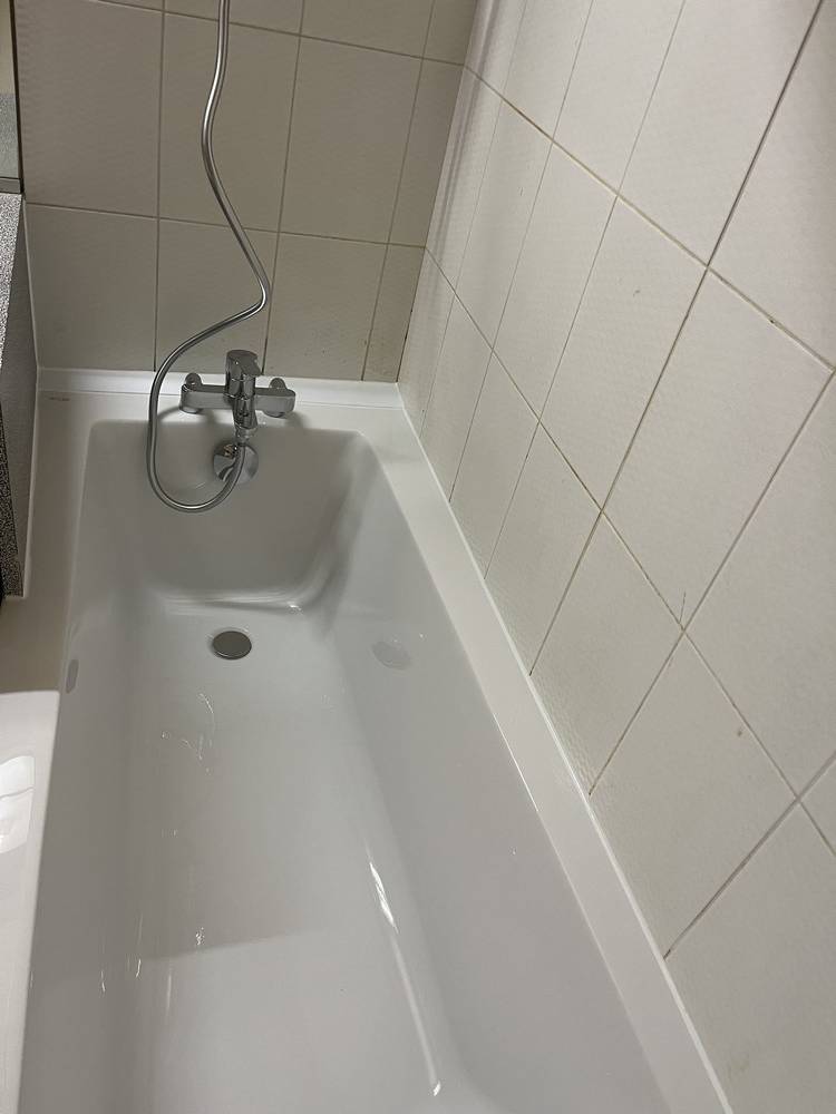 Remplacement baignoire sans tout cassé par SOBAIN à Bordeaux